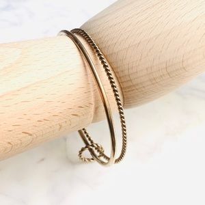 Double ring bracelet